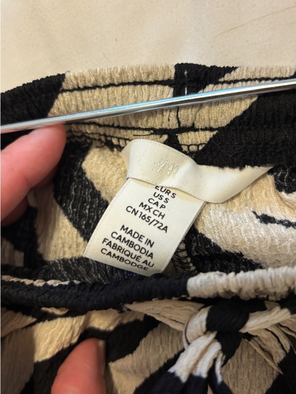 H&M Zebra-Print Wide Leg Pants - Black & Cream - Picture 6 of 6